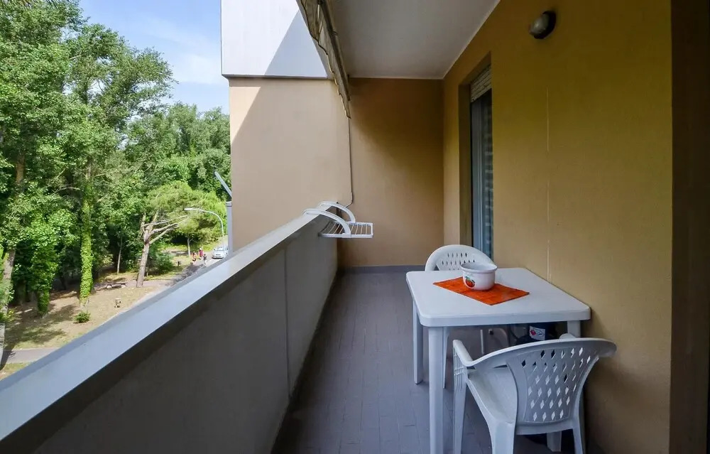Awesome Apartment in Rosolina Mare With Outdoor Swimming Pool, Wifi and 2 Bedrooms