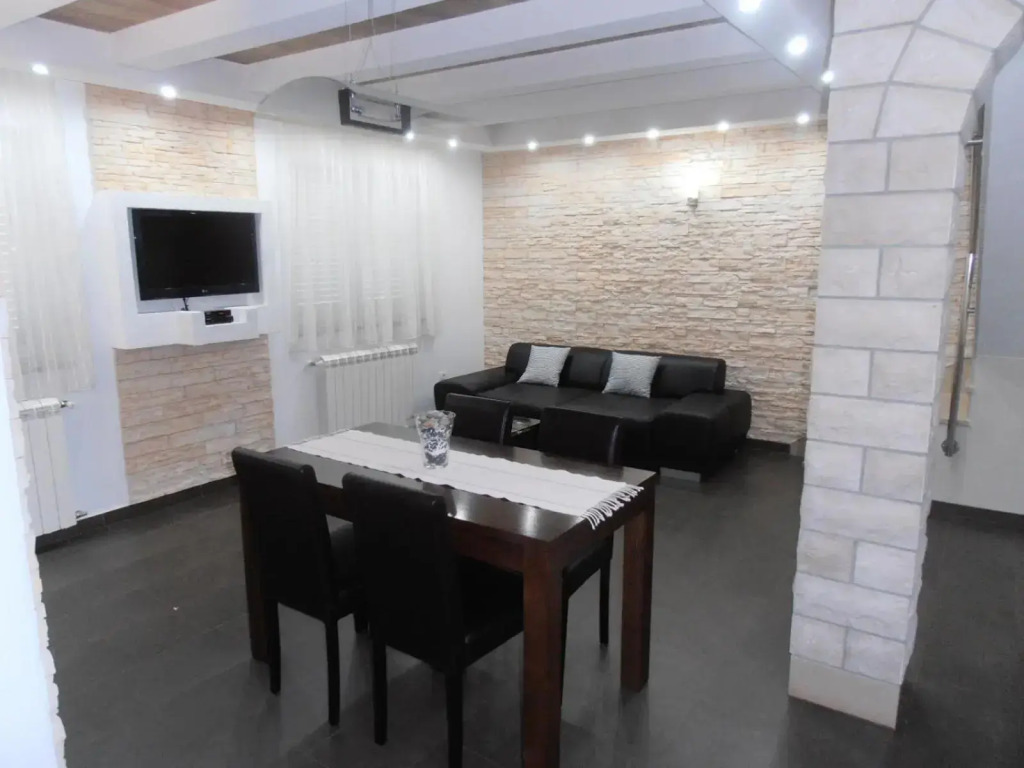 Apartman Ines 2