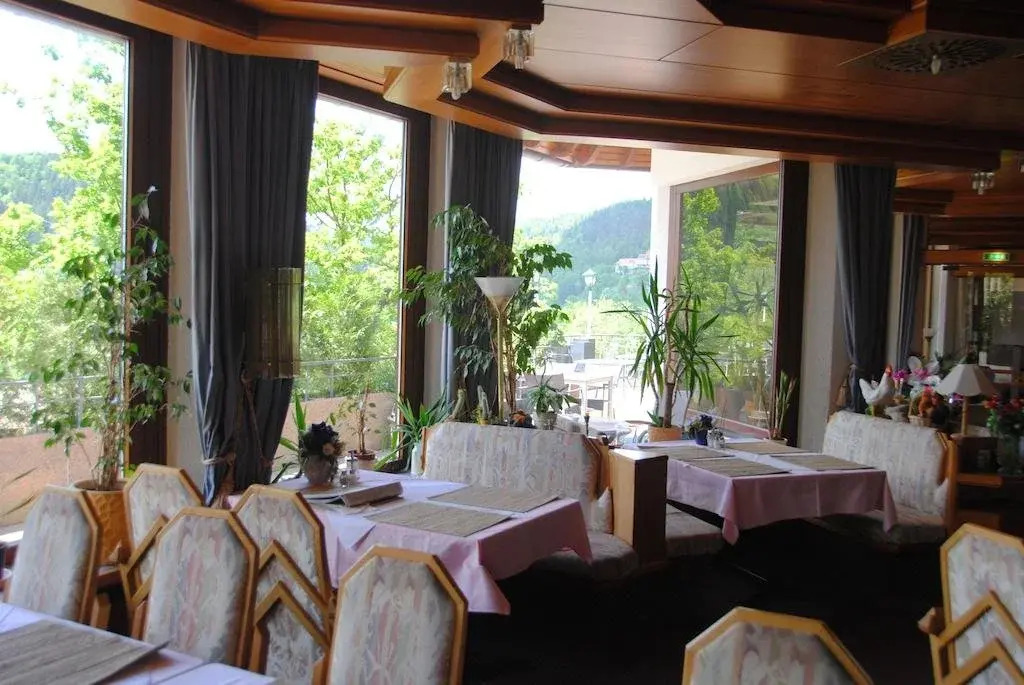 Waldhotel Post