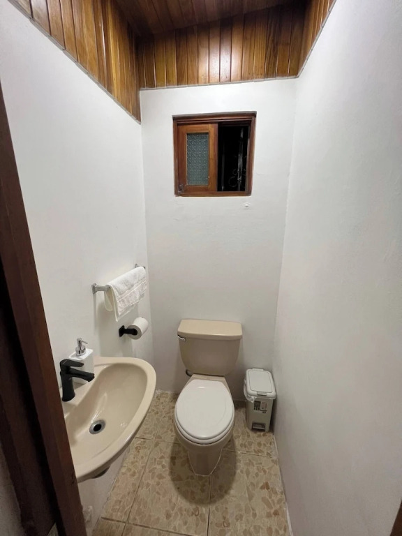 Charming 3-bedroom House Rental in Paquera, Costa Rica
