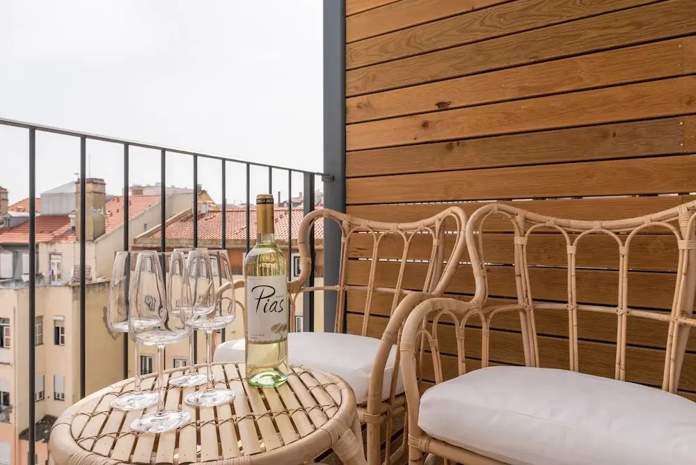 ALTIDO Charming 3BR home w/workspace&terrace by Intendente subway