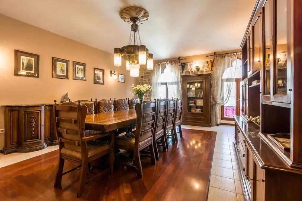 Forza Lux Guest House