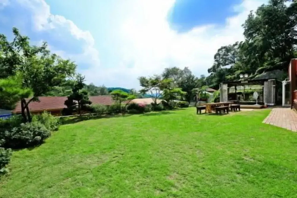 Sambatgol Pension