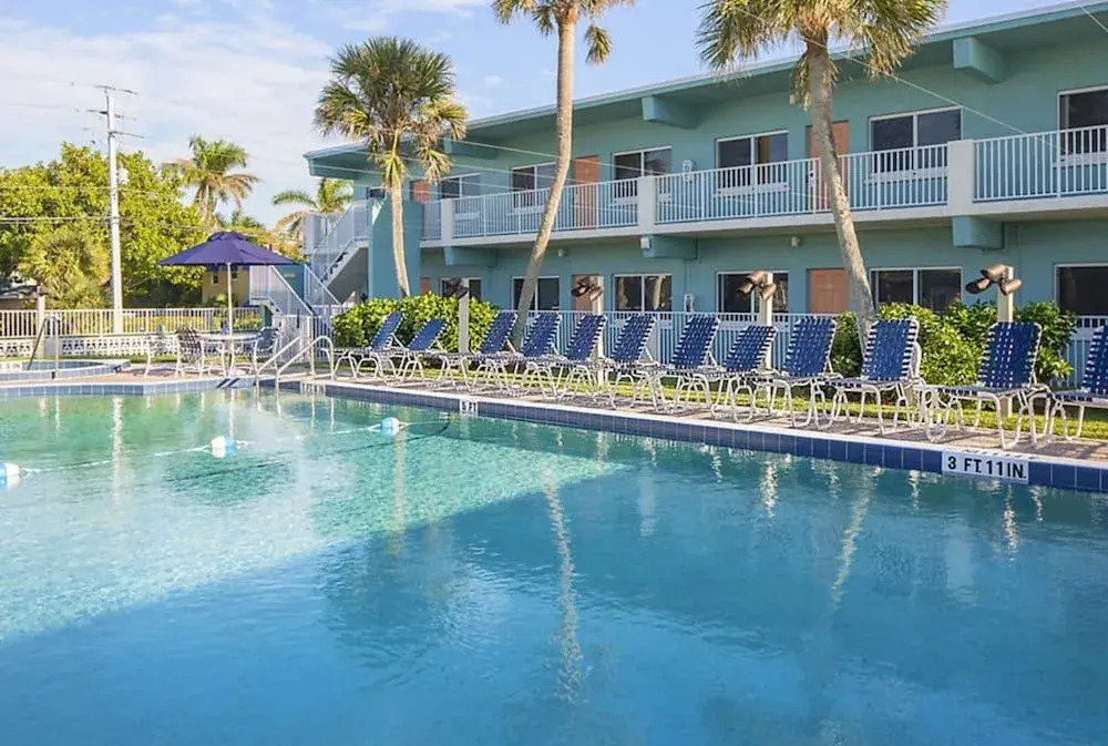 Via Roma Beach Resort