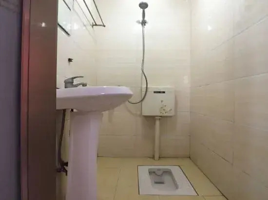 Yingkelai Business Hostel