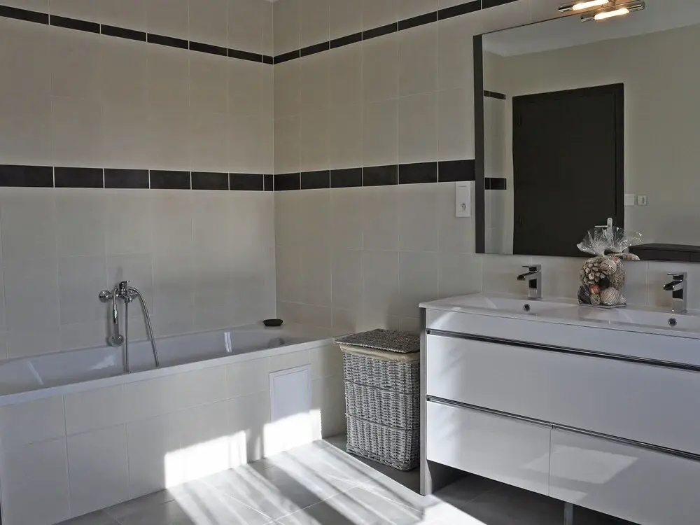Luxury Villa with Private Pool in Saint Victor de Malcap