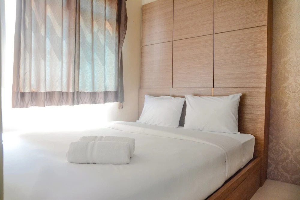 2BR Grand Emerald Apartment
