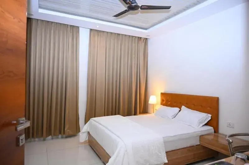 Hotel Hibiscus Tree- Bachupally