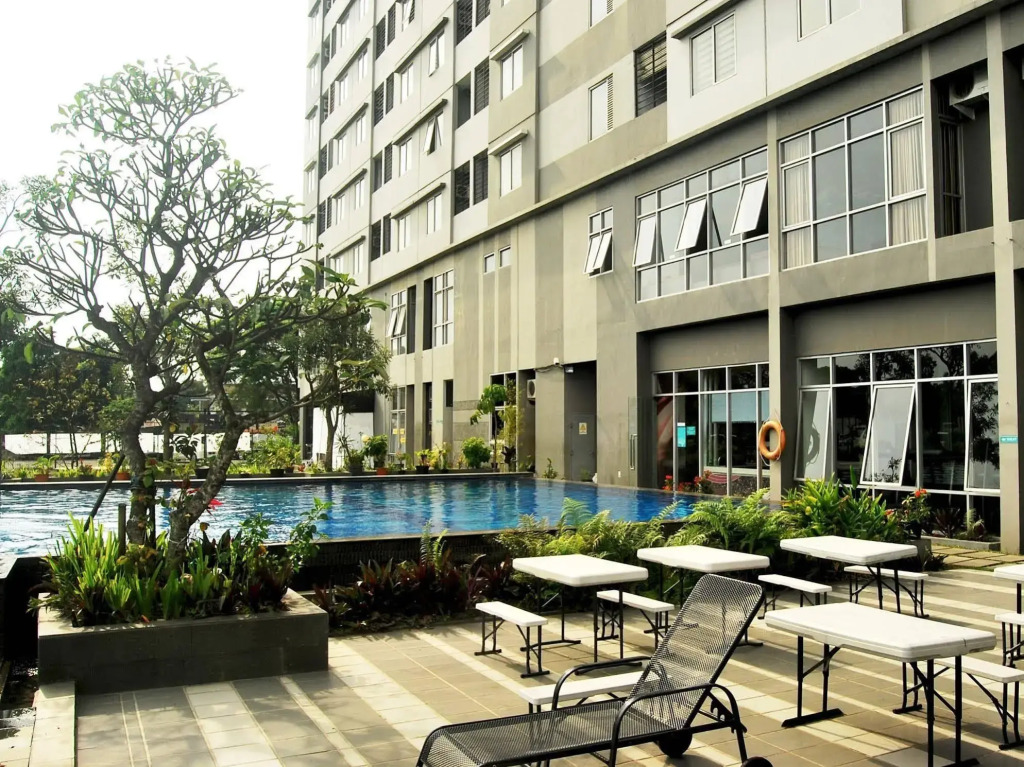 High Livin Apartment Baros