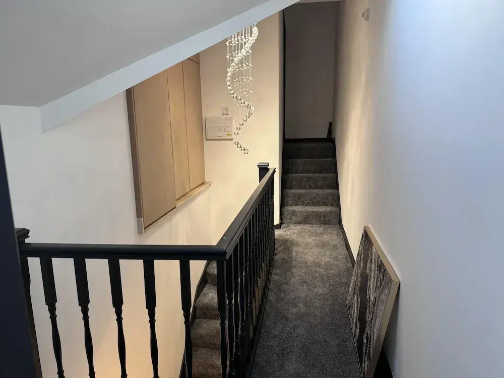City Apartment Sleeps 5 With Parking