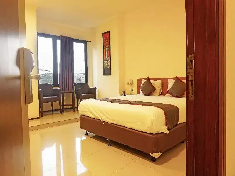 Super Oyo Collection O 91409 Hotel Fiducia Otista