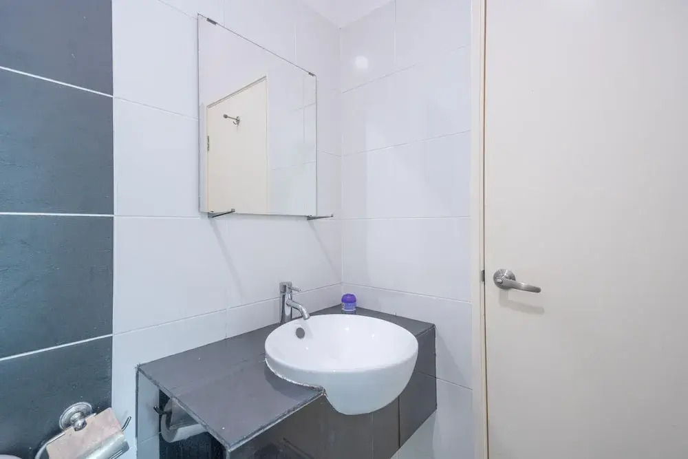 OYO Home 89736 Unbelievable 2br 1medini