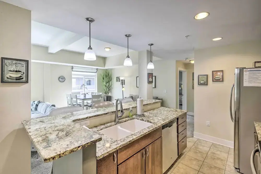 Grand Haven Condo w/ Patio < 1 Mi to Downtown
