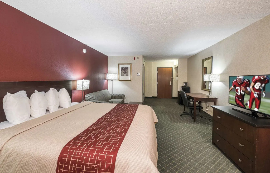Red Roof Inn Hartford- New Britain