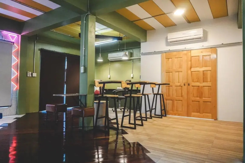 Patoey House