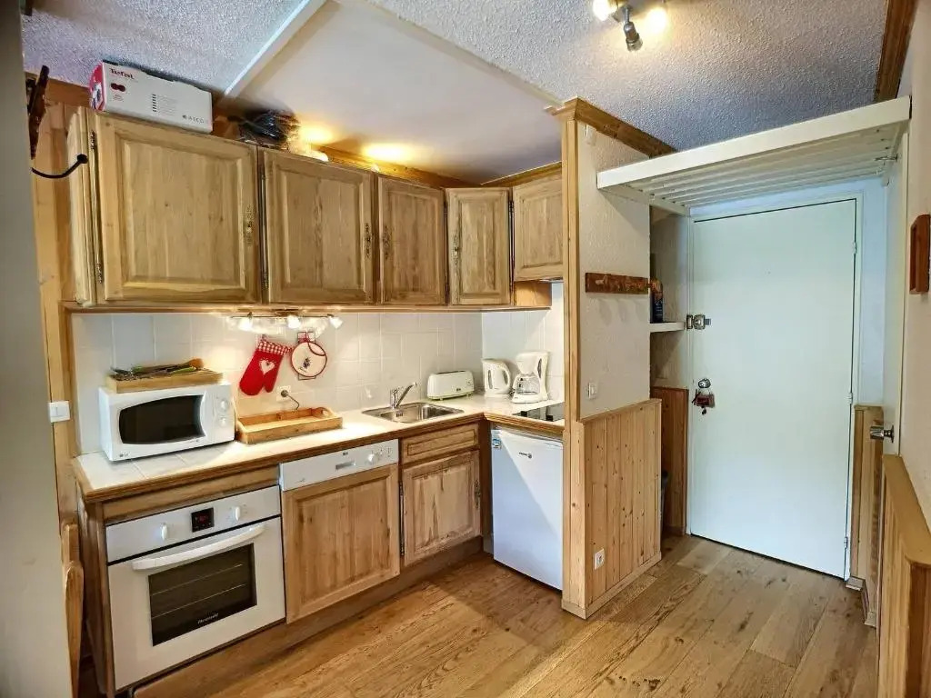 Appartement Les Menuires, 2 pièces, 4 personnes - FR-1-178-181