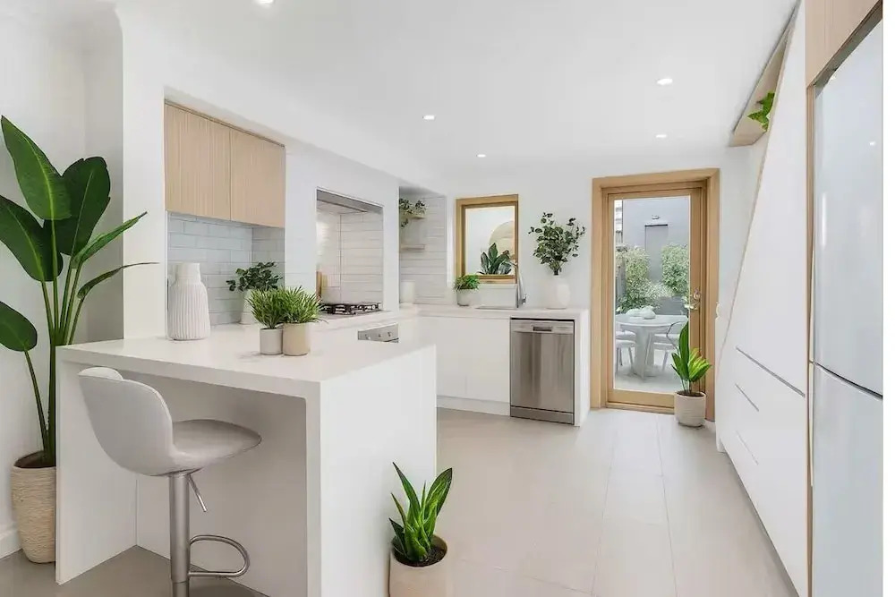 Stylish 4BR City Retreat