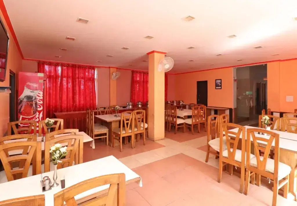 Hotel Binsar Rooms By OYO Rooms