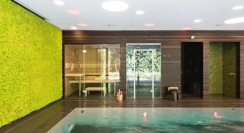 Lithium Bed Zen & Breakfast