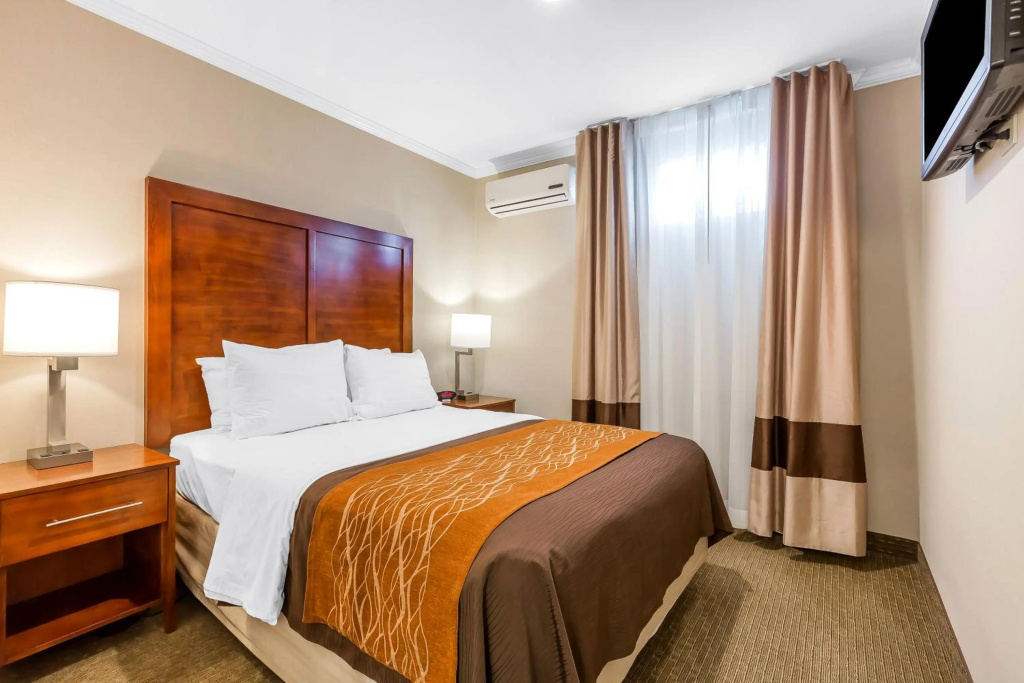 Comfort Inn Santa Monica - West Los Angeles