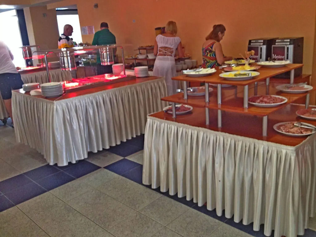Kalofer Hotel