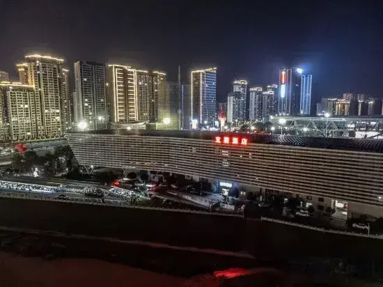 Yichun Yiju Hotel (Yichun High-speed Railway Station)