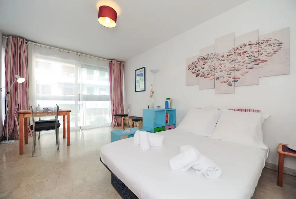 Studio Massenet Five Stars Holiday House