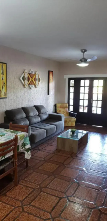 apartamento a 15 metros do mar de bombinhas