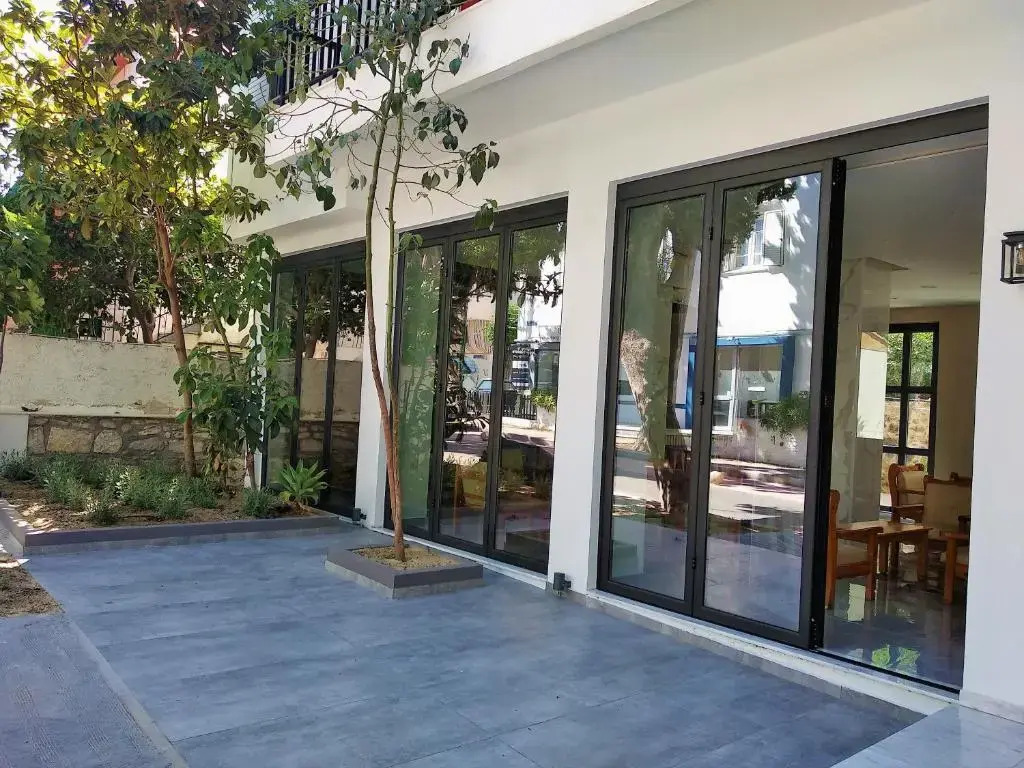 Catherine Hotel