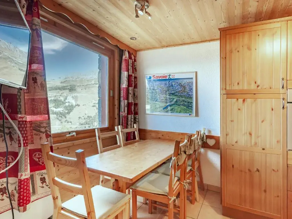 Appartement Les Allues-Méribel, 2 pièces, 5 personnes - FR-1-355-144