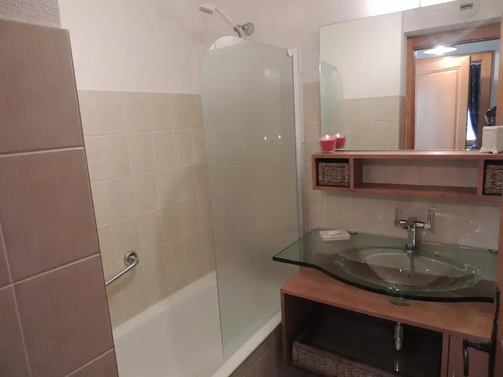Appartement Les Gets, 3 pièces, 4 personnes - FR-1-598-17
