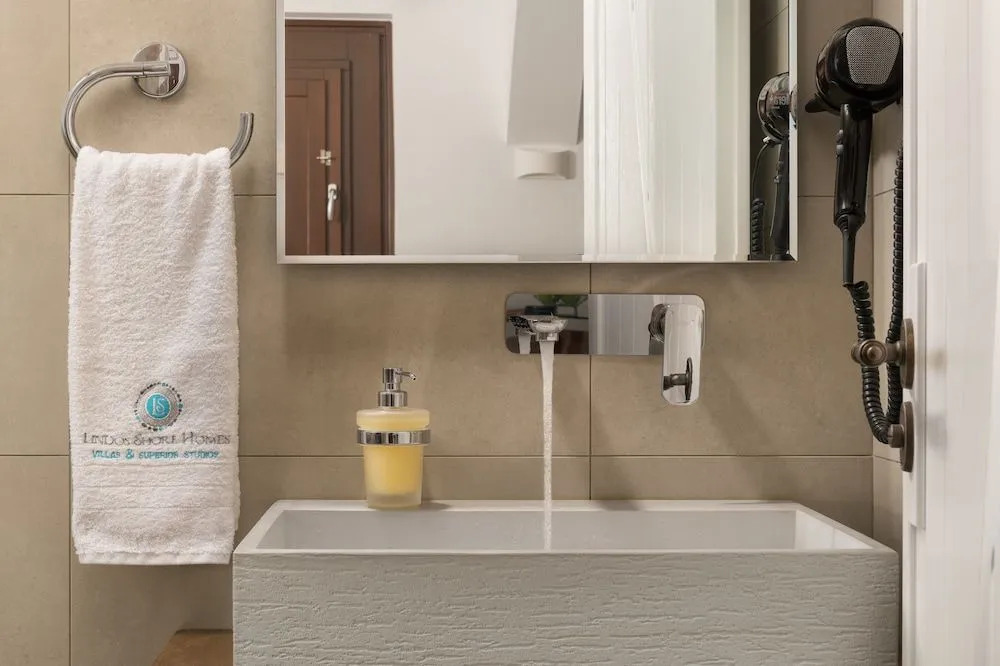 Lindos Shore Junior Suite