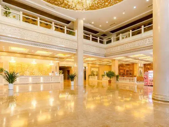 Huanghe Hotel