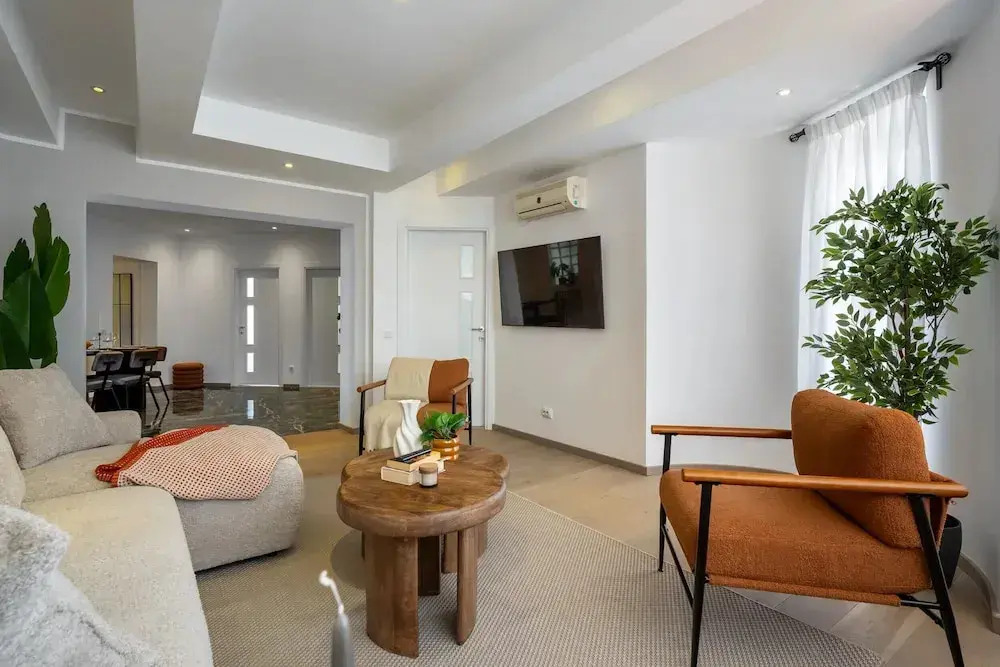 Grand 3BR Near Athenaeum Calea Victoriei