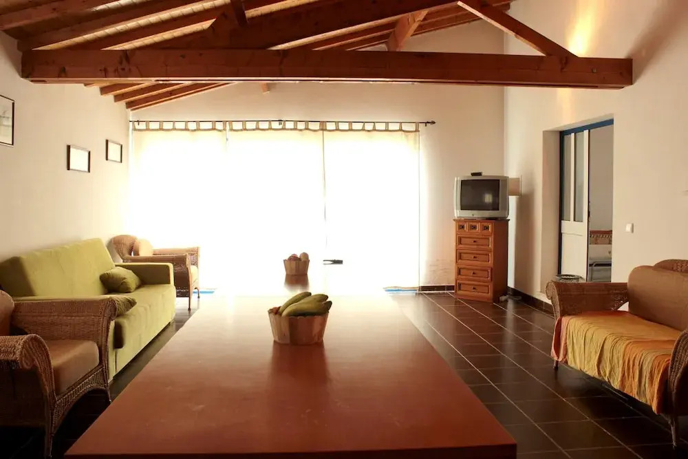 House with 3 Bedrooms in Burinhosa, Pataias, with Pool Access And Wifi - 5 Km From the Beach