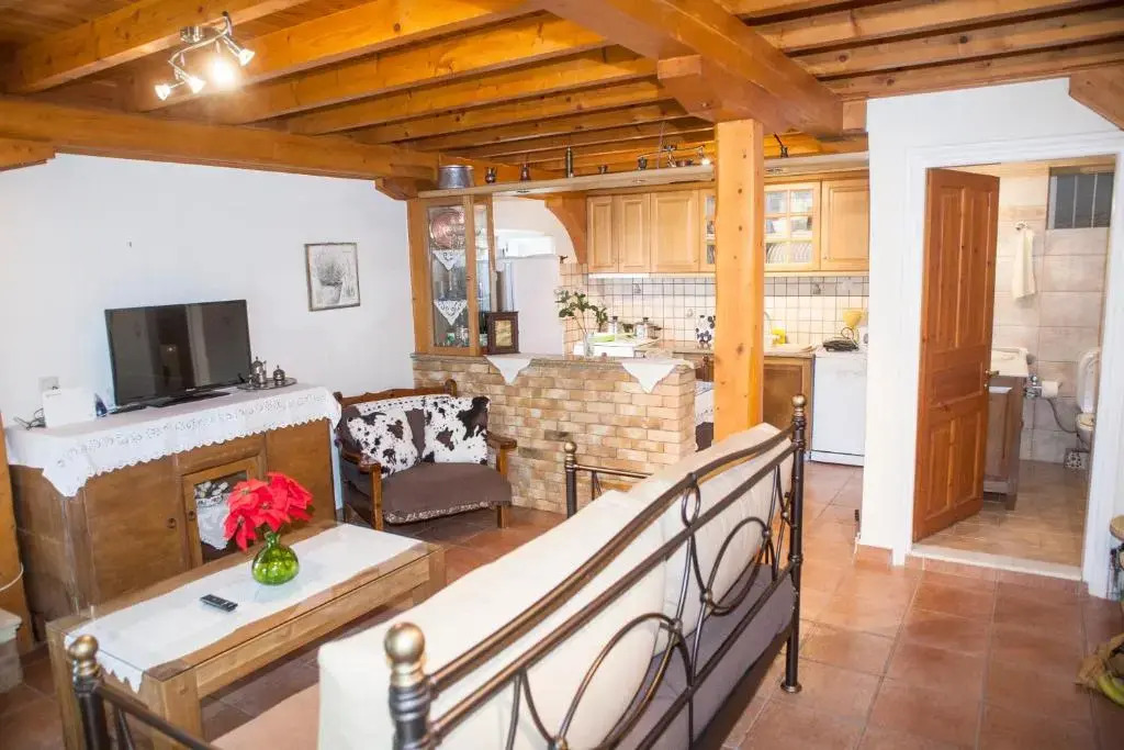 Villa Ilias