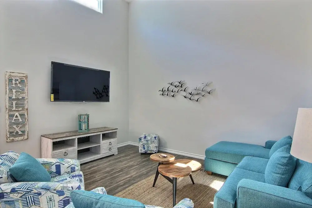 Full Sail 2 Bedrooms 2 Bathrooms Townhouse