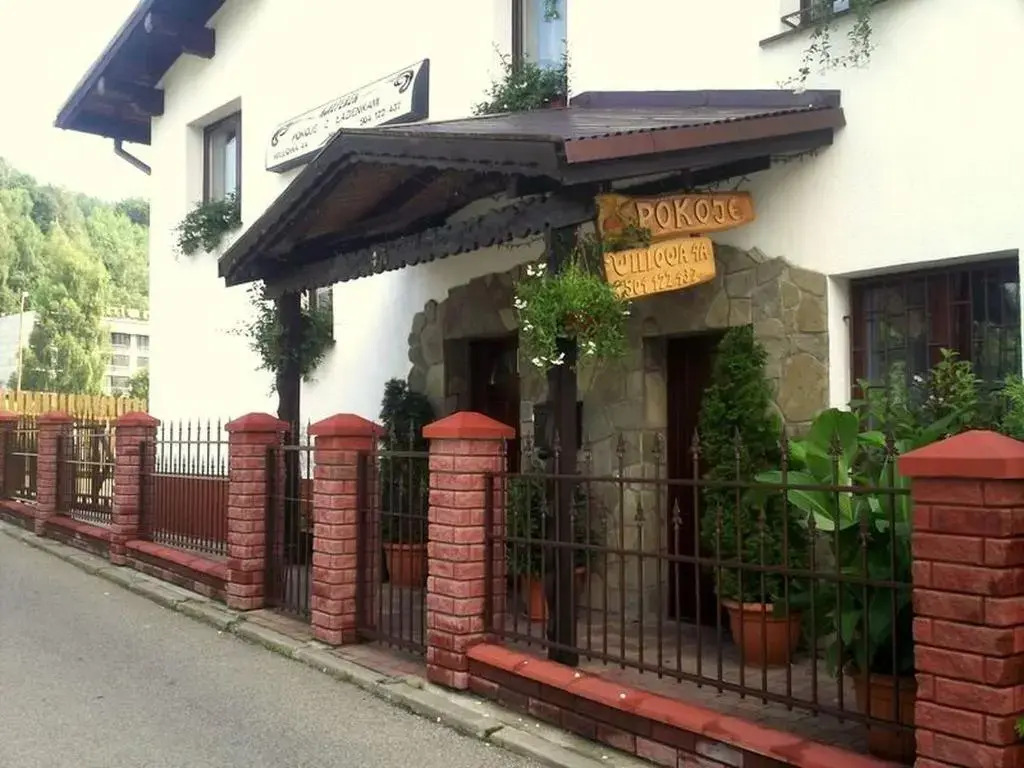 Kacperek w centrum Willowa 4A