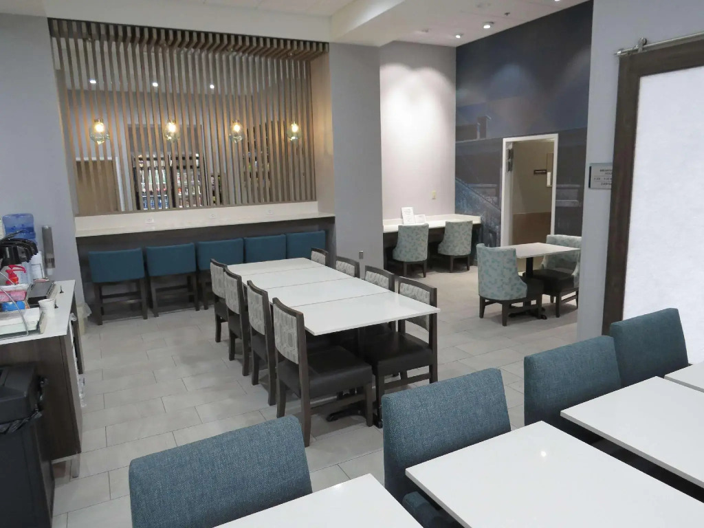 Best Western Plus Wilkes Barre-Scranton Airport Hotel