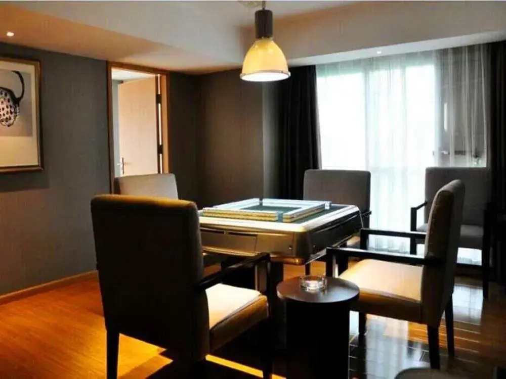 Zhuhai Herry Hotel