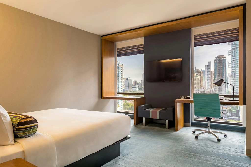Aloft Panama