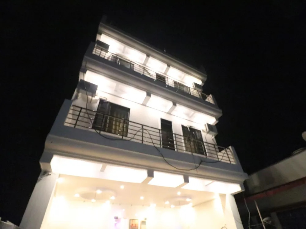 Oyo 23609 Hotel a S Residency