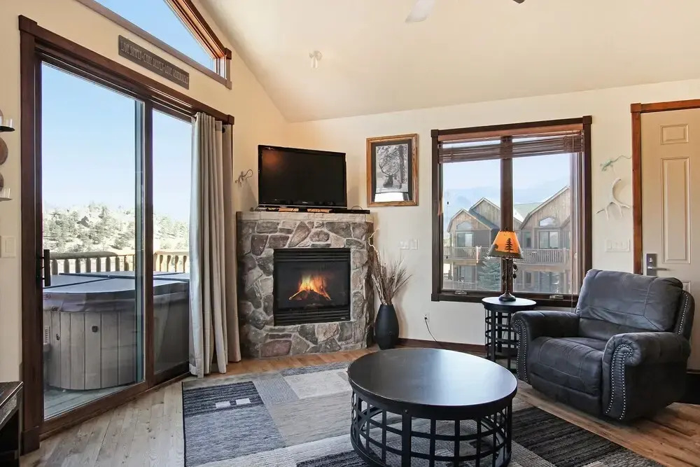 Mount Chiquita 10a 2 Bedroom Condo by RedAwning