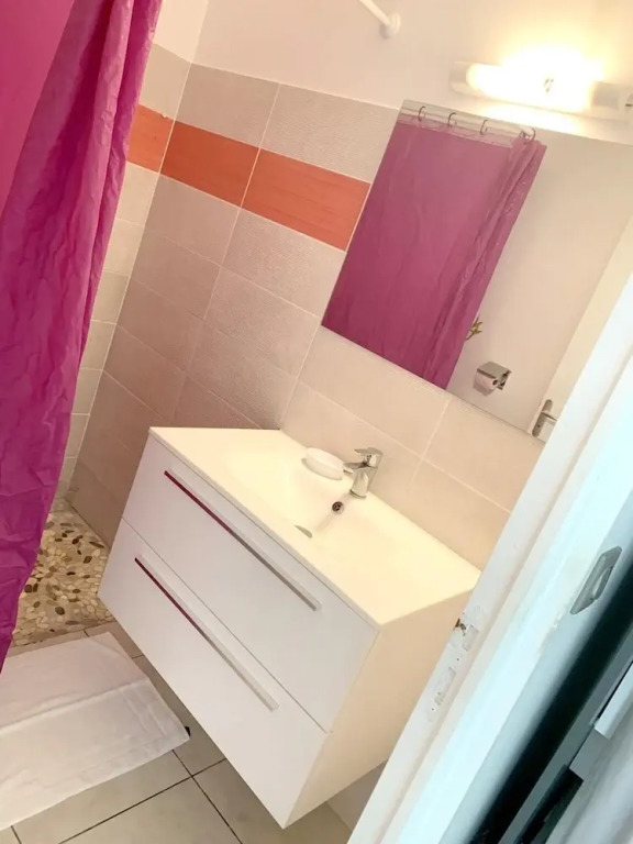 Studio In Le Gosier With Shared Pool Enclosed Garden And Wifi