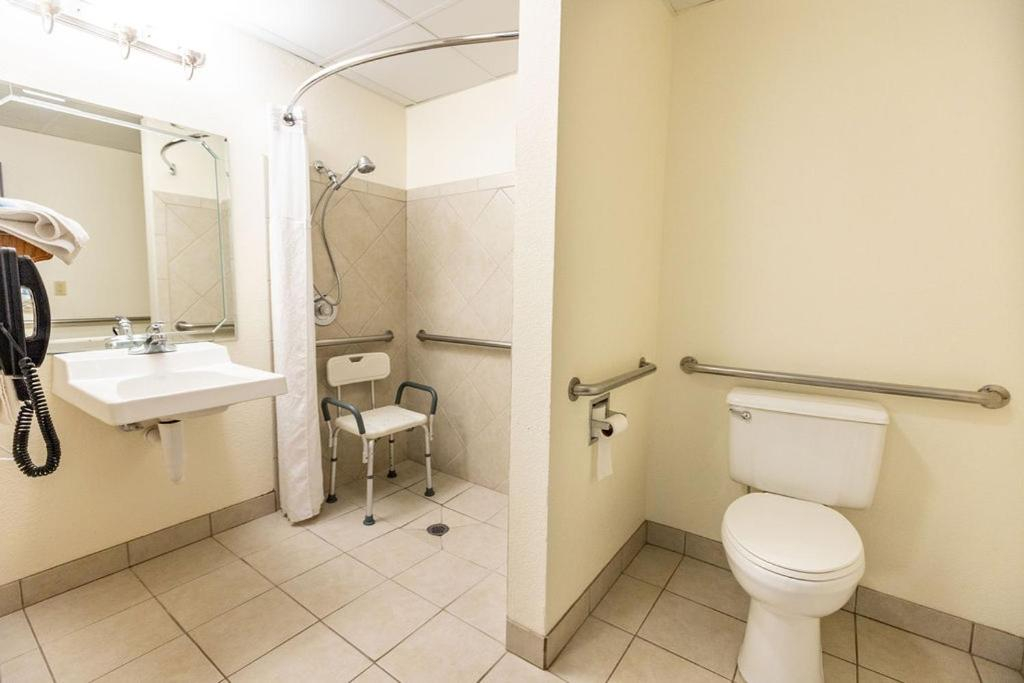 Savannah House Hotel