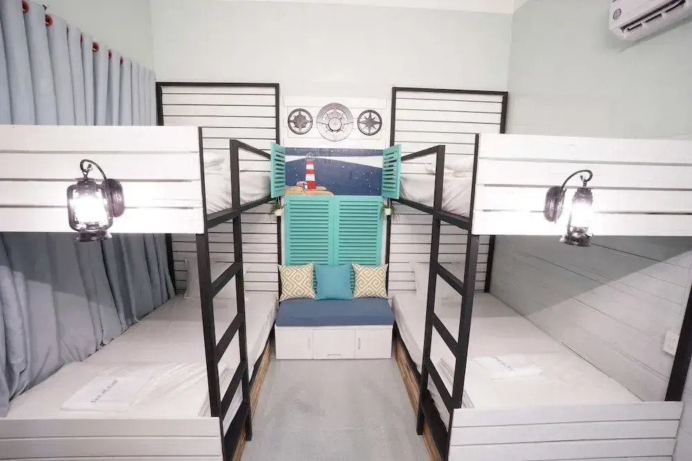 Sea & Sail Hostel