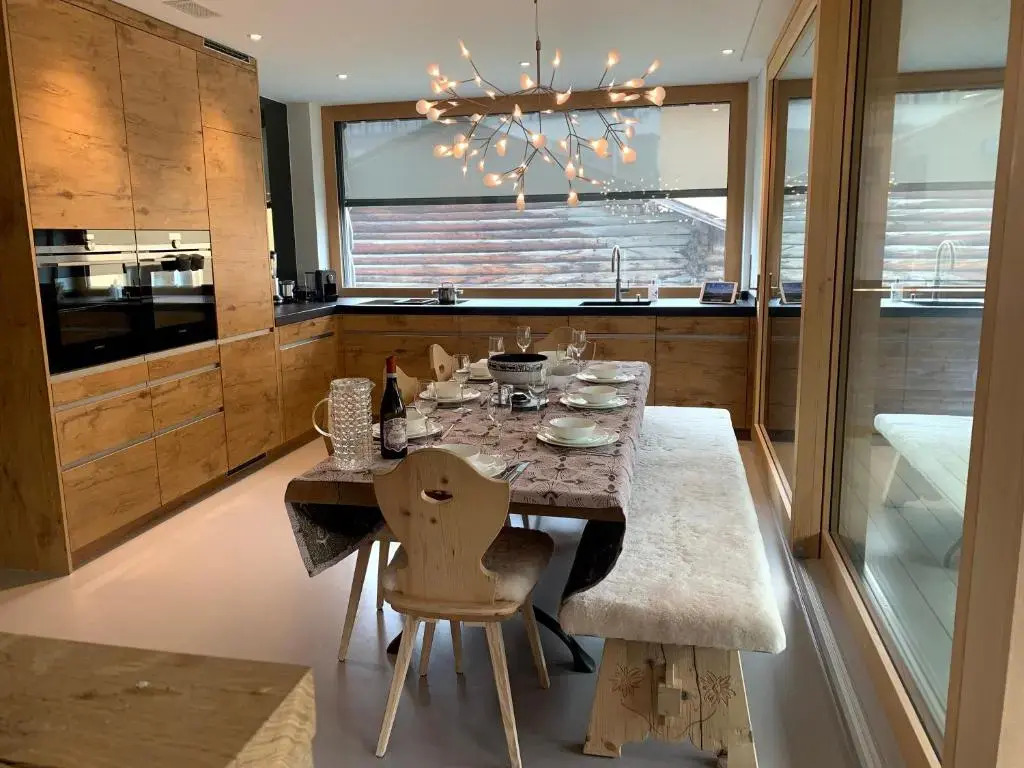 Ultra Luxurious 2-family Apartment on the Slopes in Arosa, CH