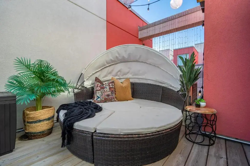 The Noma I Private Rooftop Patio I Marda Loop I TV