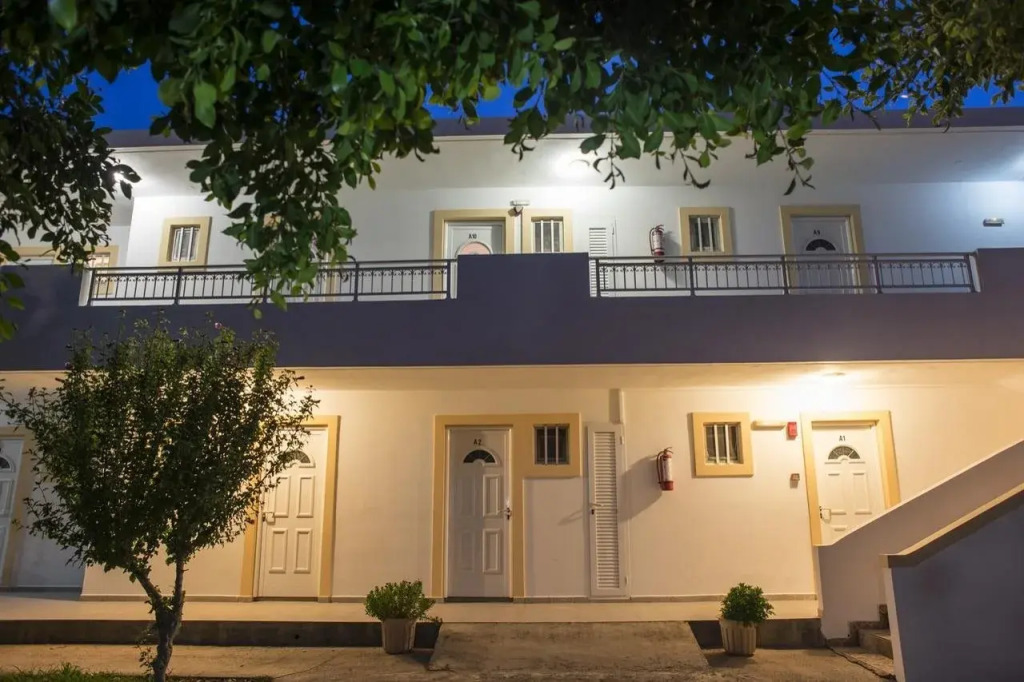 Fili Hotel Apartments