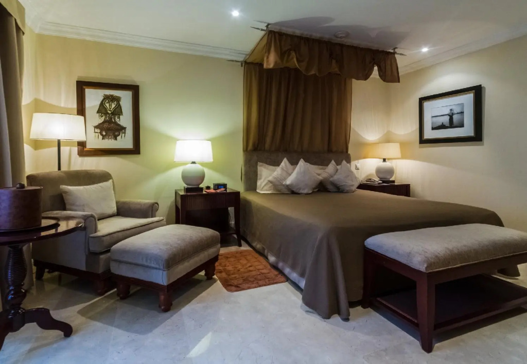 Hotel Saratoga